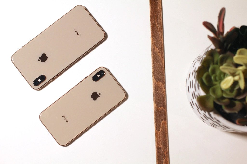 آیفون XS و نقد آن